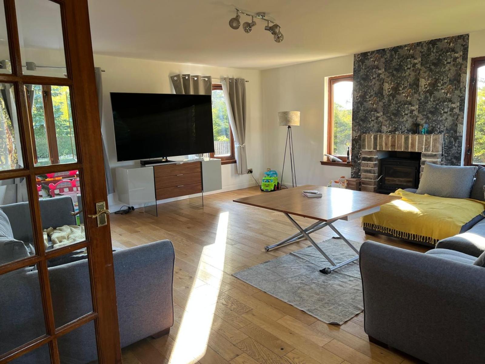 Milnholm Manor, 4 Bed Manor In Polmont Lejlighed Eksteriør billede